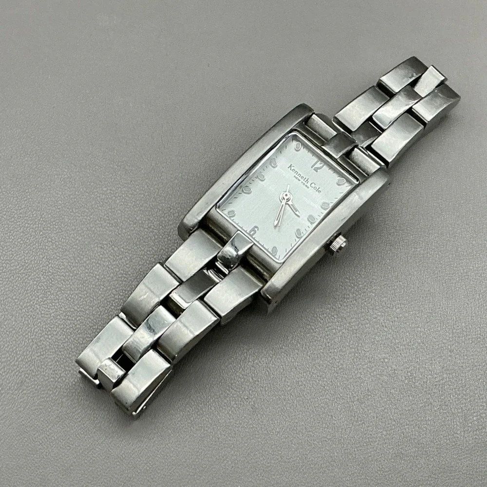 Kenneth Cole kenneth cole